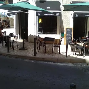  Bed & Breakfast Triplex - Com W.c. Privado